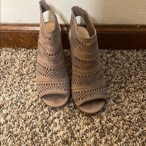 LC Lauren Conrad Brown Ankle Booties with Chic Appeal